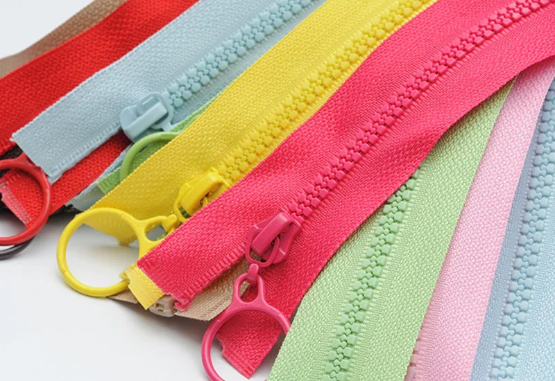 Child resistant Zipper Market