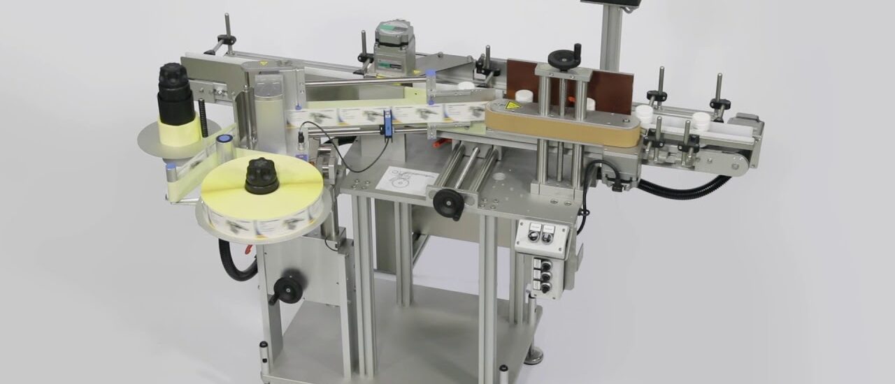 Clamshell Labelling Machines Market