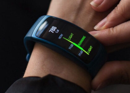 Wearable Fitness Trackers Market