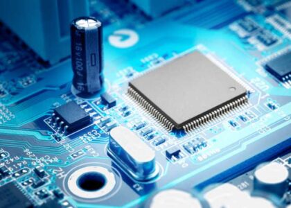 Radio Frequency Integrated Circuit (RFIC) Market