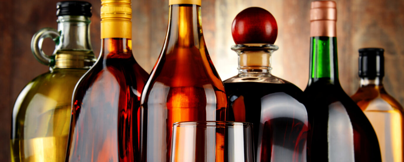 Glass Liquor Bottles Market