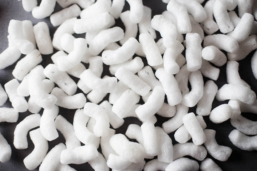 Biodegradable Packing Peanuts Market