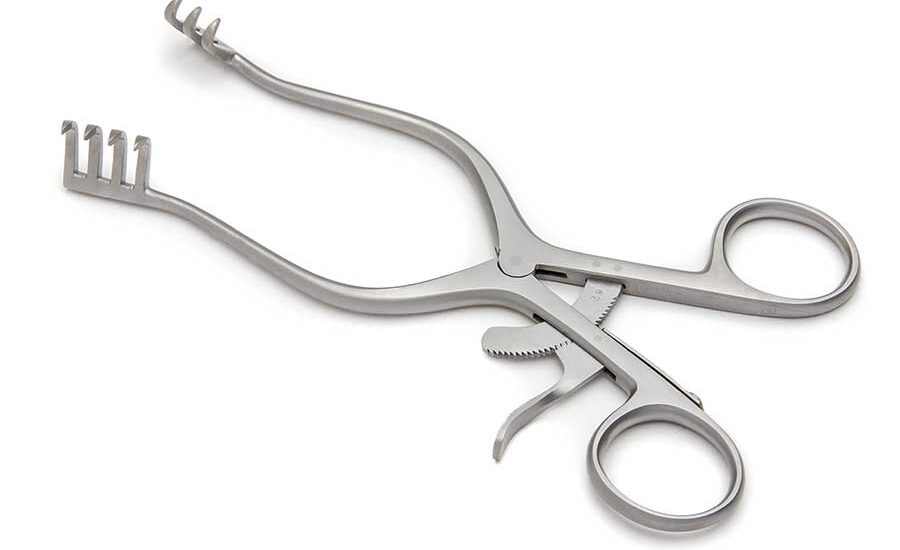 Global Surgical Retractors Industry