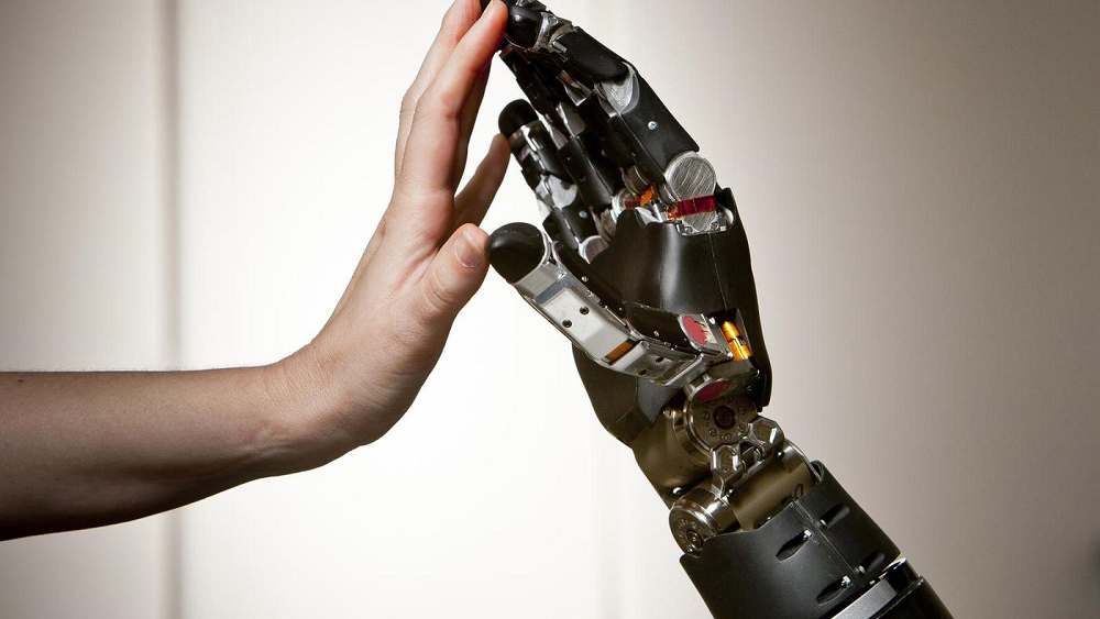 Medical Bionic Implant and Exoskeleton Market