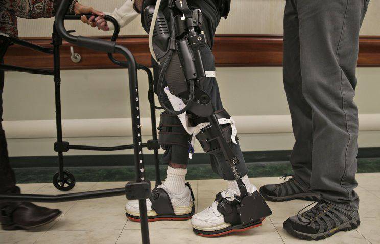 Medical Bionic Implants and Exoskeletons Market