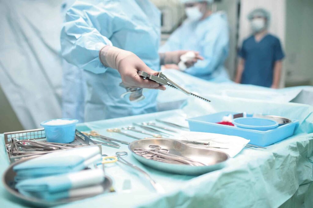 Surgical Instruments Tracking Systems Market