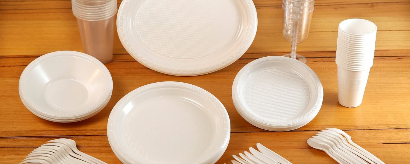 Disposable Plates Market