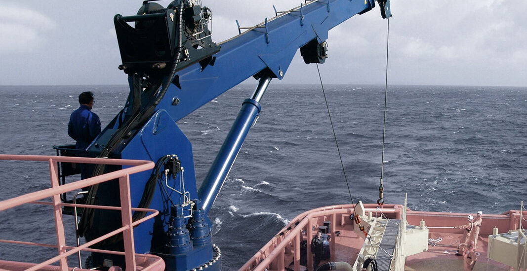 Marine Cranes Market