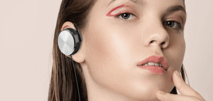 Clip-On Headphones Market