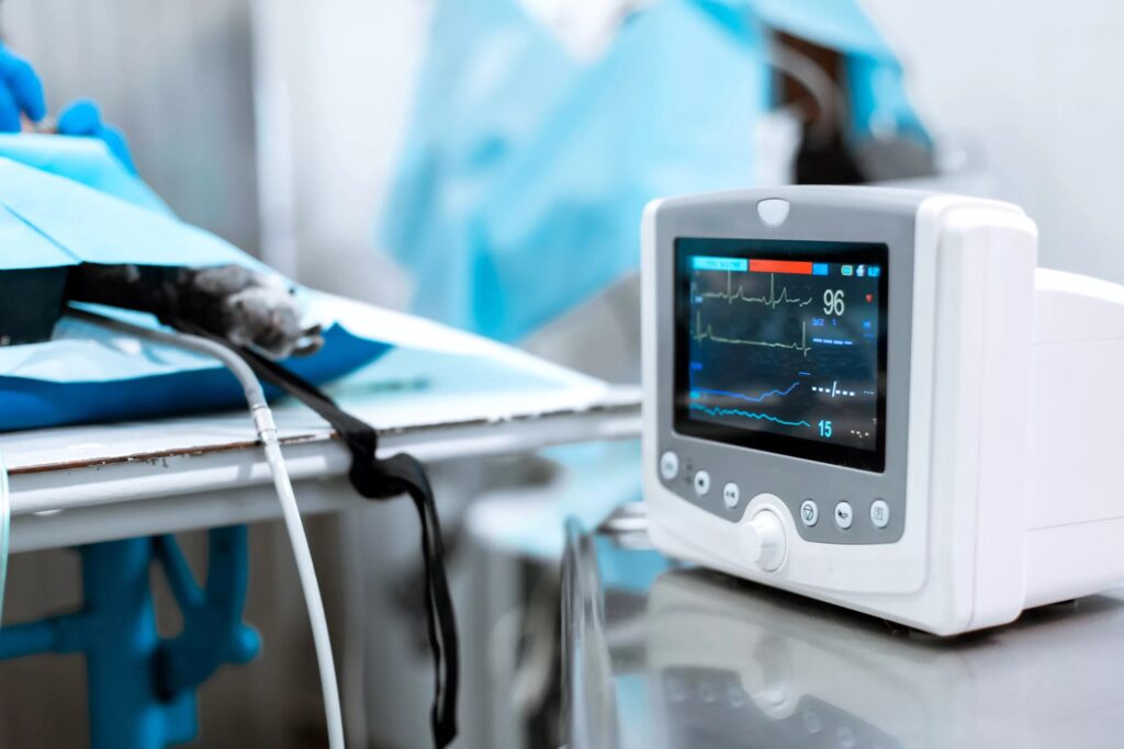 Surgical Monitors Market